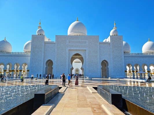 Sheikh Zayed Grand Mosque photo 2