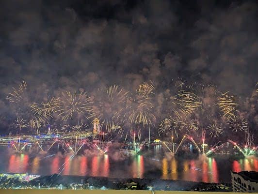 Corniche Beach photo 5
