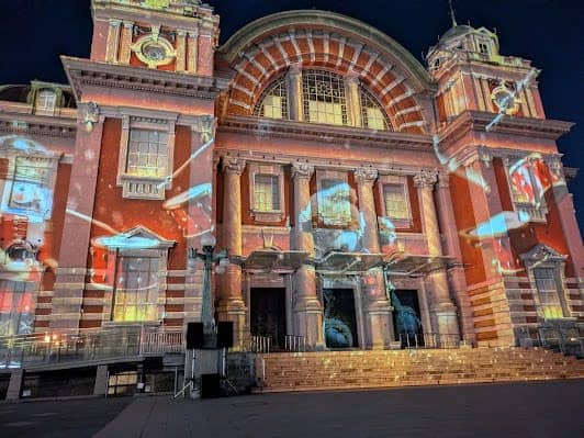 Osaka City Central Public Hall photo 4