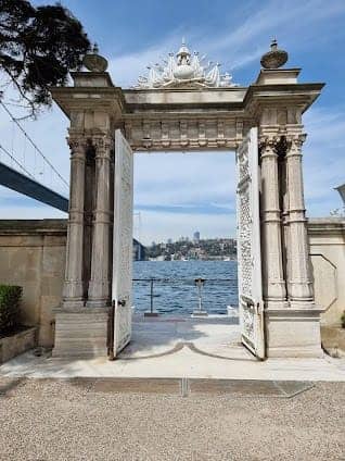 Beylerbeyi Palace photo 4