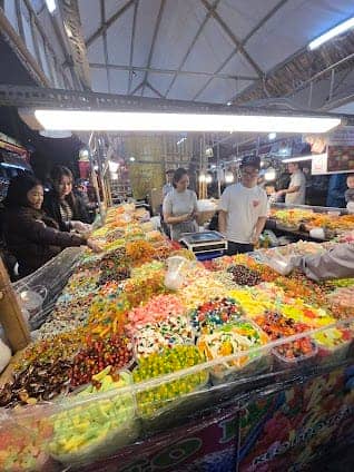 Hanoi Weekend Night Market Start Point photo 7