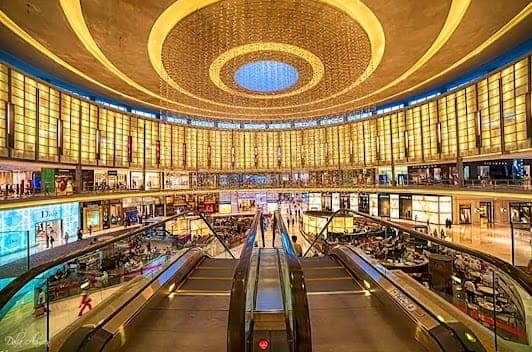 Dubai Mall Fashion Avenue