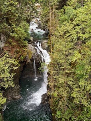 Lynn Canyon Suspension Bridge photo 2