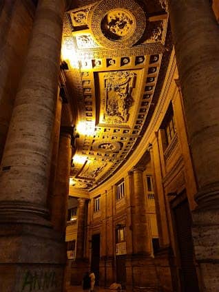 Galleria Umberto I photo 4