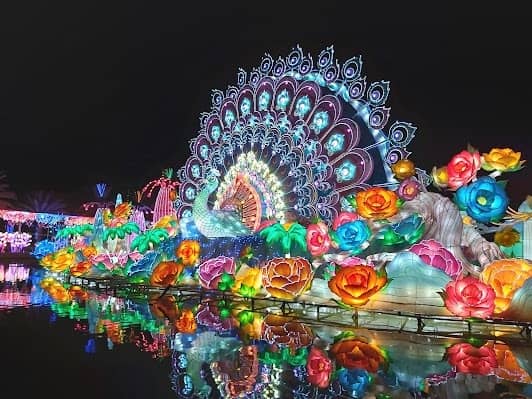 Dubai Garden Glow - Dinosaur Park & Fantasy Park photo 6
