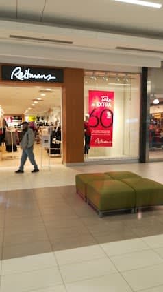 White Oaks Mall