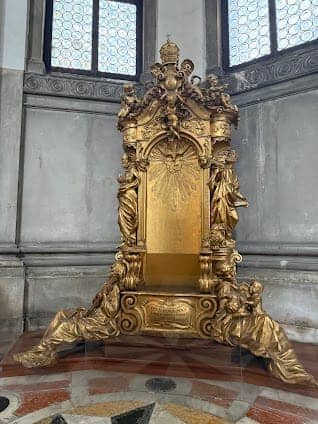 Basilica Santa Maria della Salute photo 5
