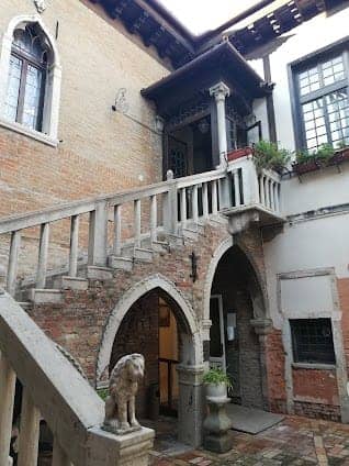 Campo Santa Margherita photo 3