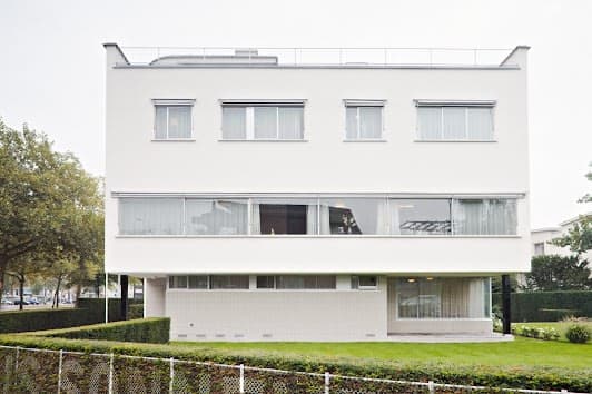 Sonneveld House