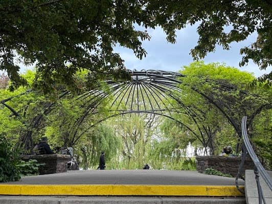 Toronto Music Garden photo 4