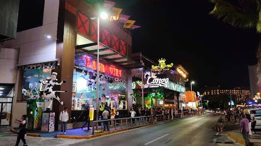 Boulevard Kukulcan photo 2