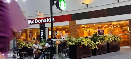 Plaza Las Americas photo 6