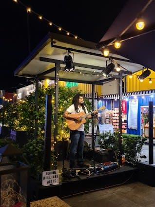 Eat Street Northshore