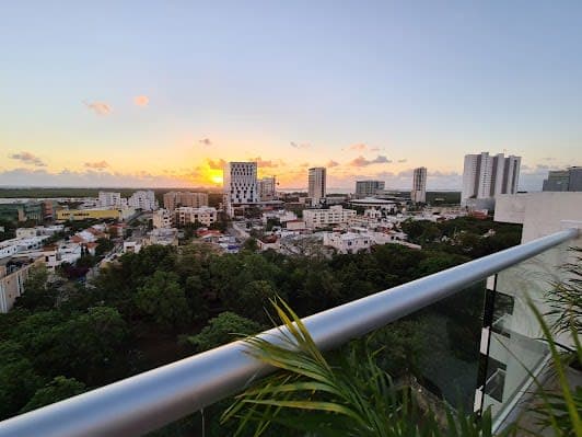 Complete 11-day guide to Cancun, Mexico with Top attractions and Shopping itinerary cover