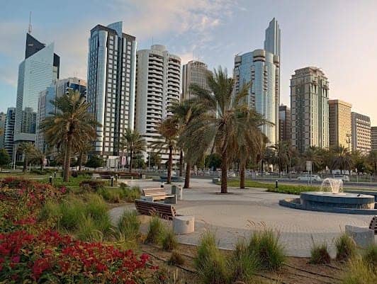 Abu Dhabi Corniche photo 5
