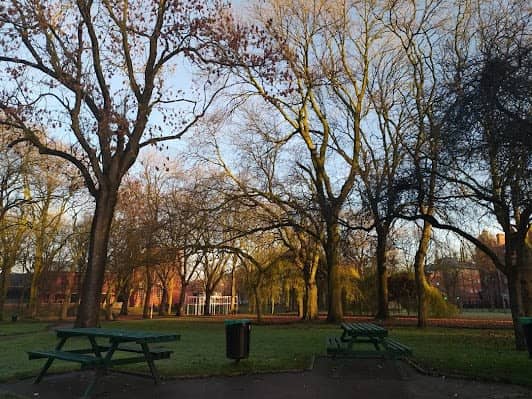 Whitworth Park photo 3
