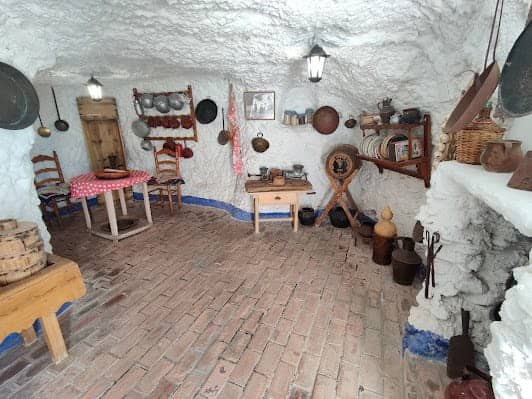 Museo Cuevas del Sacromonte. Centro de Interpretación del Valle del Darro. photo 3