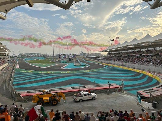Yas Marina Circuit - حلبة مرسى ياس photo 2