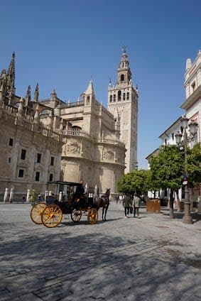 Santa Cruz, Seville