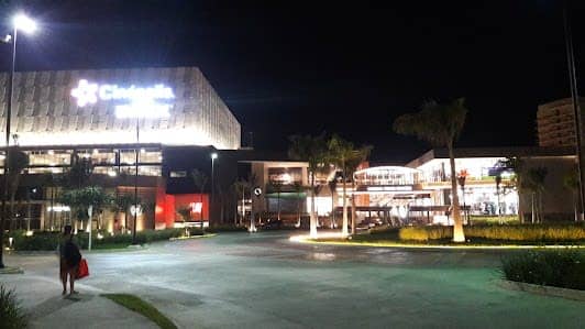Puerto Cancún photo 5