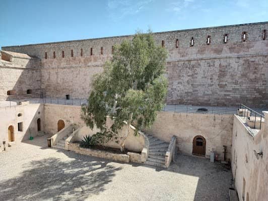 Citadelle de Marseille (Fort Saint-Nicolas) photo 4