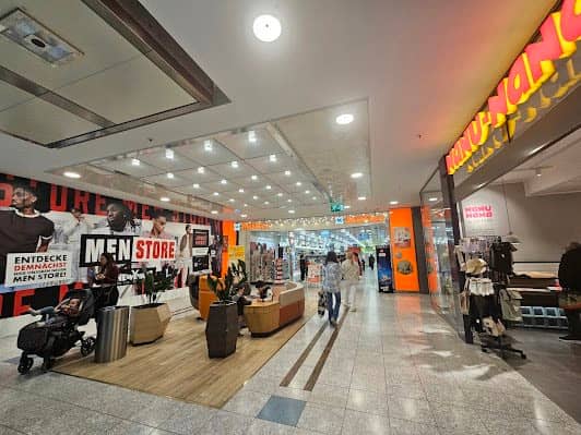 Olympia Shopping Center photo 2