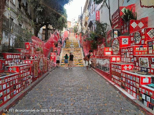 Escadaria Selarón photo 2