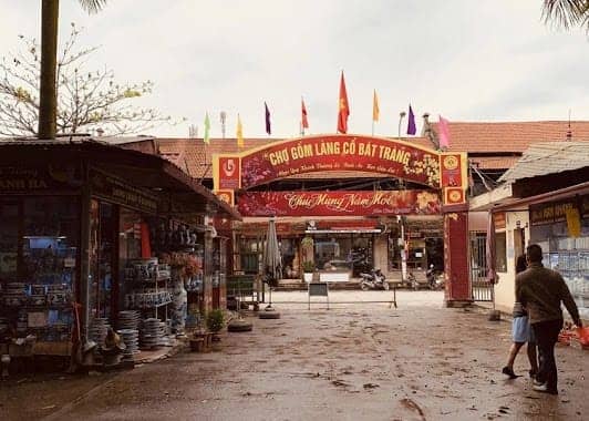 Bat Trang Pottery Village photo 2