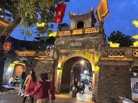 Hanoi Street Food Tour photo 3