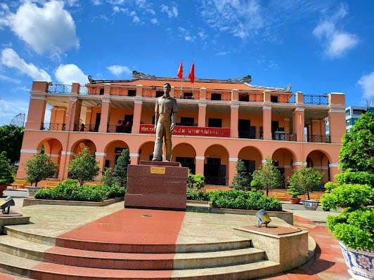 Ho Chi Minh Museum