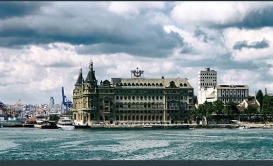 Haydarpasa Train Station photo 6