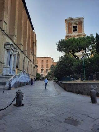 Via Santa Chiara photo 4