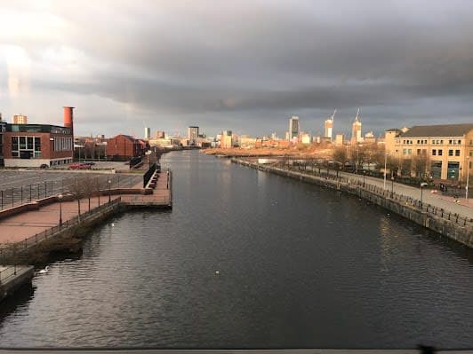 Complete 11-day guide to Manchester & Edinburgh & London, UK with Top attractions and Nature and outdoor and Hidden Gems itinerary cover