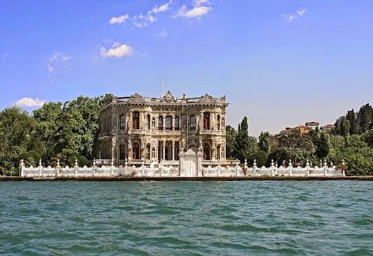 Küçüksu Pavilion