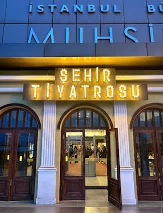Harbiye Muhsin Ertuğrul Sahnesi