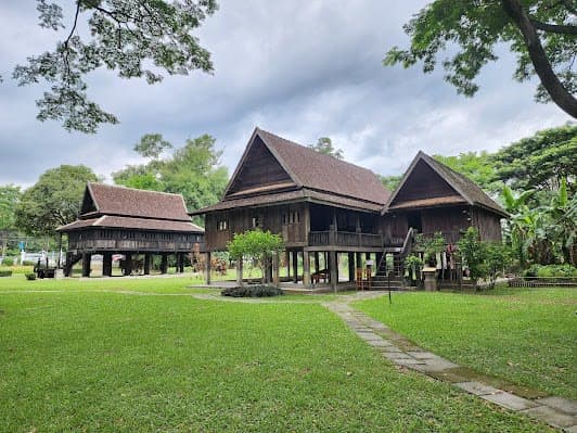 Lanna Traditional House Museum