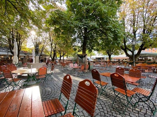 Viktualienmarkt Beergarden