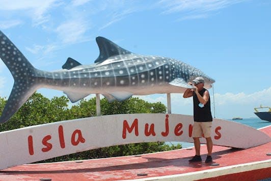 El Parque Nacional Costa Occidental de Isla Mujeres, Punta Cancún y Punta Nizuc