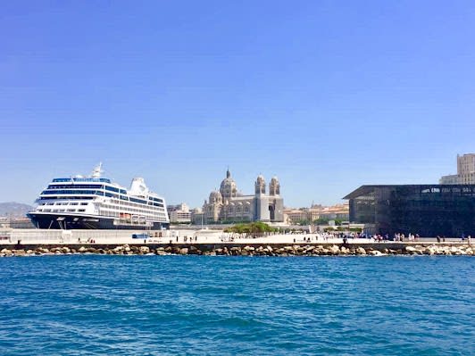 Marseille, France 5-day travel plan covering Top attractions and Shopping and Nature and outdoor
