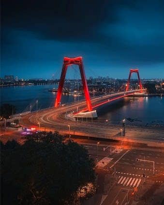 Willemsbrug photo 4