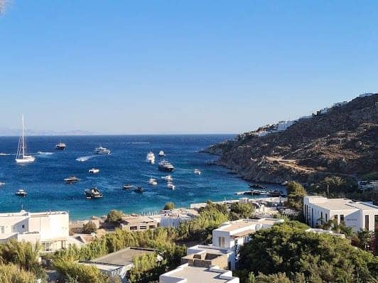 Psarou beach photo 3