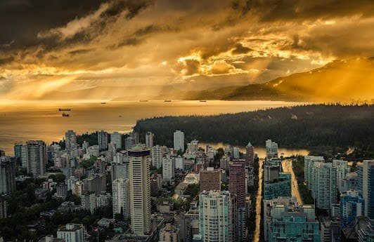 8-day itinerary in Vancouver, Canada focusing on Top attractions and Shopping and For kids - 8 days travel itinerary in Vancouver, BC, Canada featuring Iconic Landmark and Nature