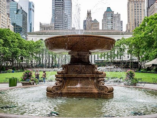 5-day itinerary in New York, USA focusing on Top attractions and Hidden Gems and Nature and outdoor itinerary cover