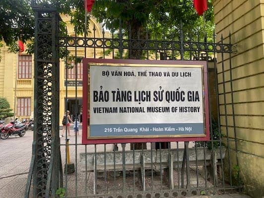 Museum of the Vietnamese Revolution photo 4