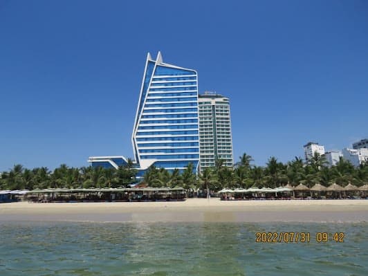 9 days in Da Nang & Hanoi & Ho Chi Minh City, Vietnam: itinerary with Top attractions and Hidden Gems - 9 days travel itinerary in Da Nang, Vietnam featuring Nature and Iconic Landmark