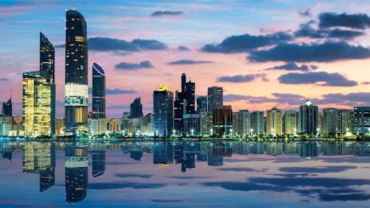 Complete 15-day guide to Abu Dhabi & Dubai, United Arab Emirates with Top attractions and Hidden Gems and For kids - 15 days travel itinerary in Abu Dhabi - United Arab Emirates, Abu Dhabi - United Arab Emirates featuring Iconic Landmark and Museum
