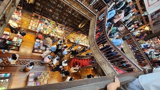 Livraria Lello photo 5