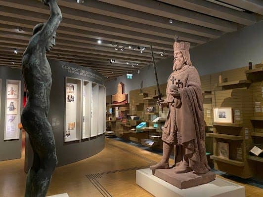 Historical Museum Frankfurt photo 4