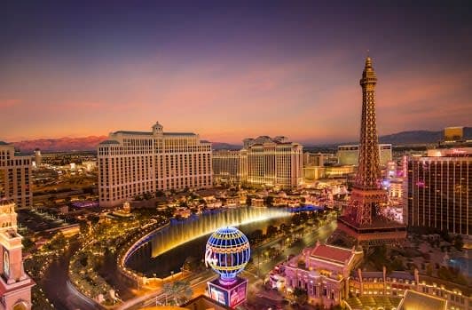 Complete 3-day guide to Las Vegas, USA with Top attractions and Nature and outdoor and Shopping itinerary cover