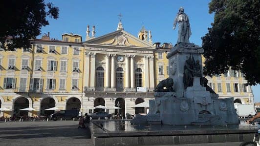 Place Garibaldi photo 2